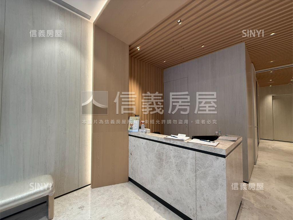 豐隆昕誠邊間兩房房屋室內格局與周邊環境