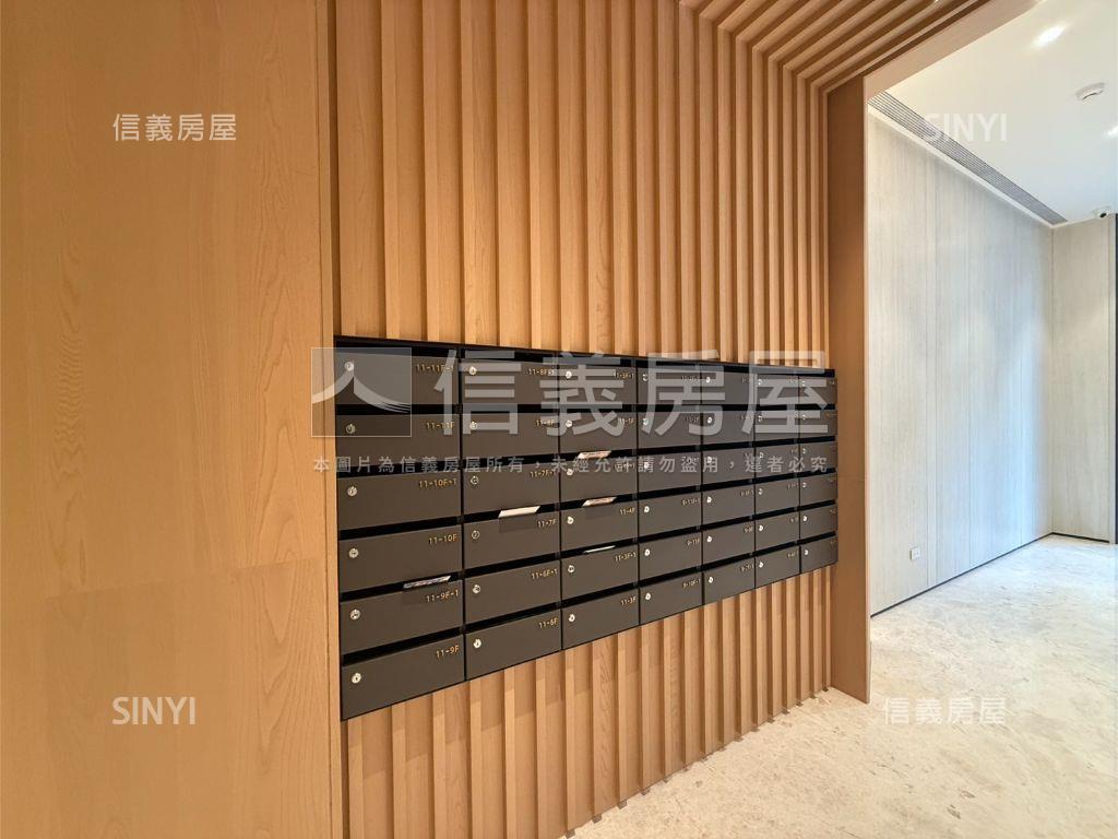 豐隆昕誠邊間兩房房屋室內格局與周邊環境