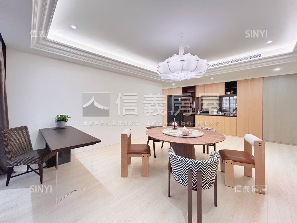 三面採光首席精裝景觀戶房屋室內格局與周邊環境