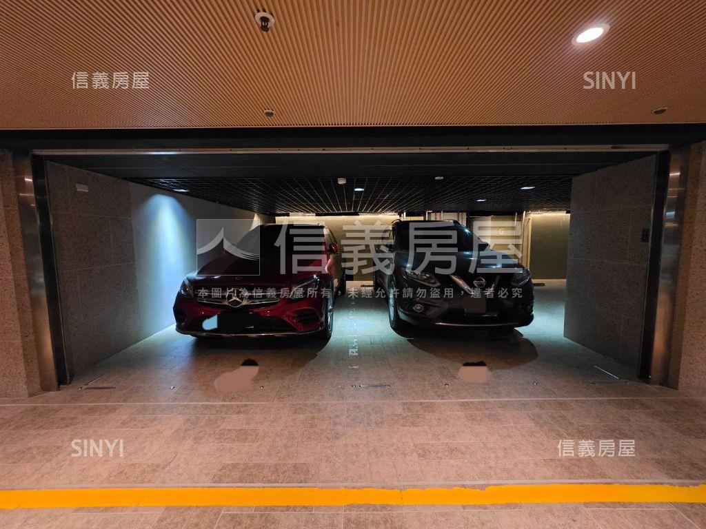 三面採光首席精裝景觀戶房屋室內格局與周邊環境