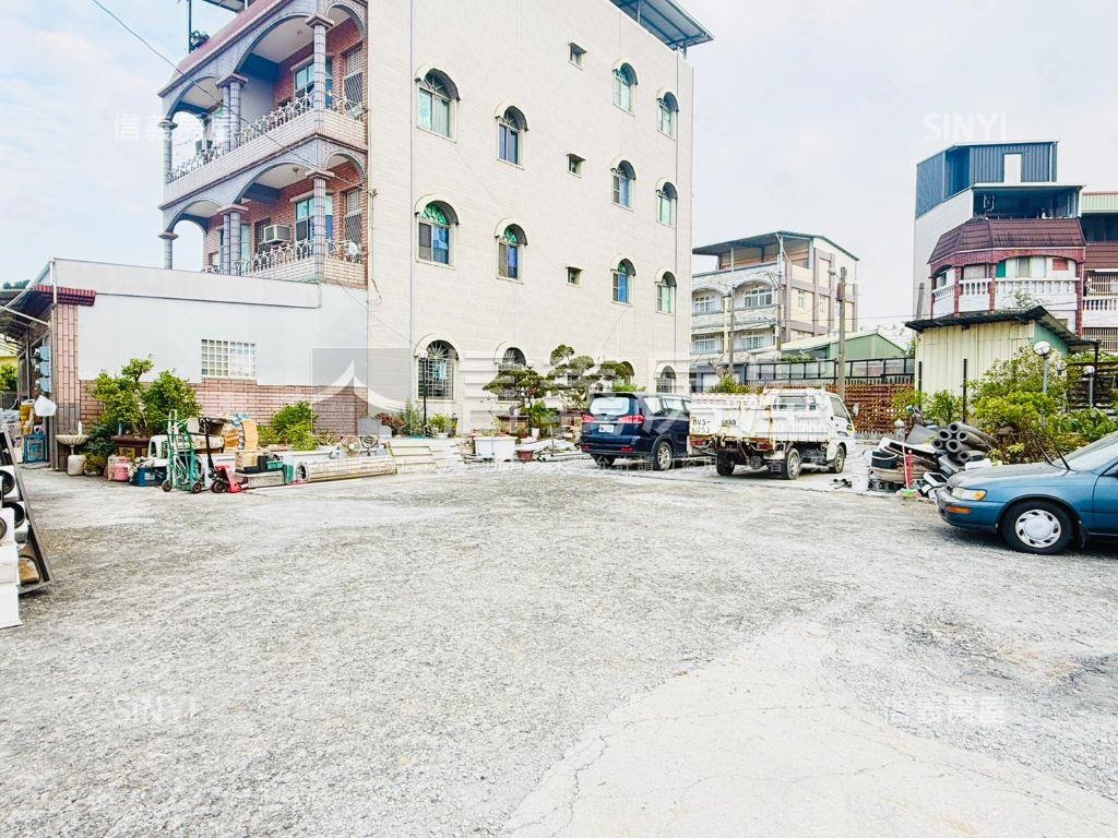 仁武漂亮美地房屋室內格局與周邊環境