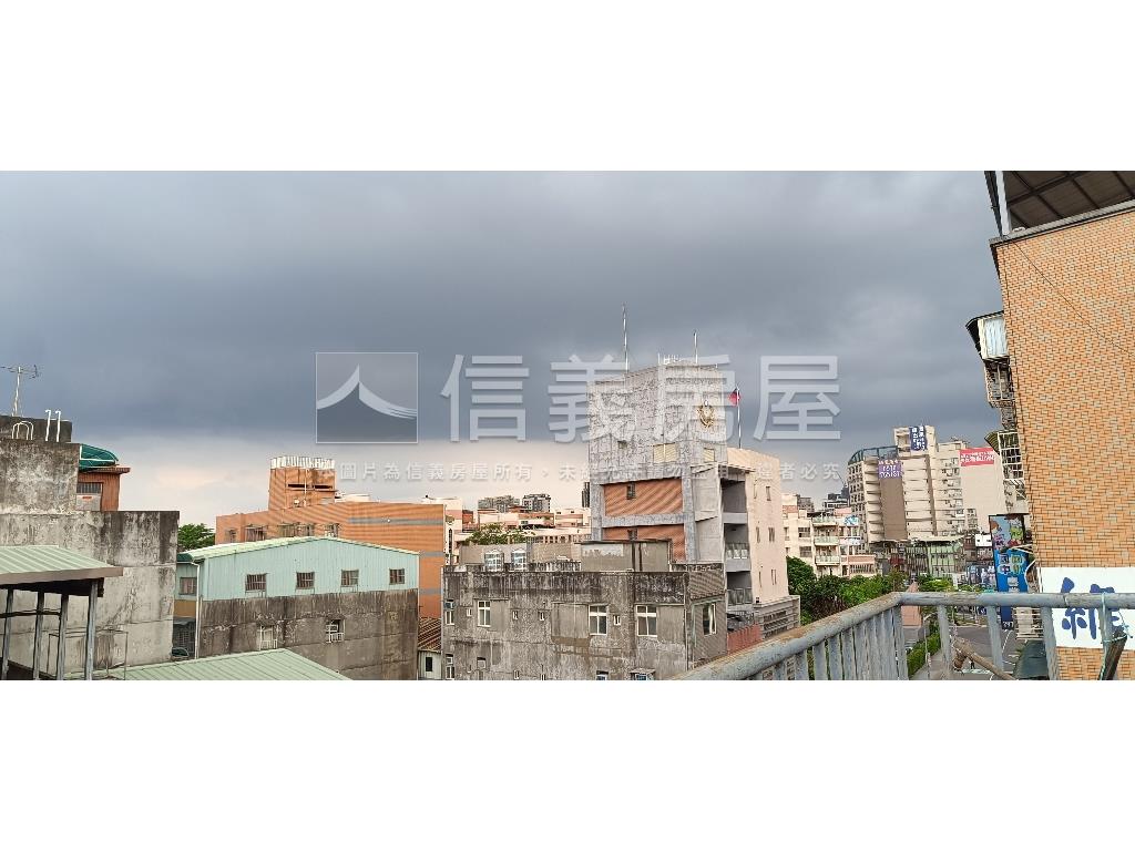三重國小站邊間公寓頂加房屋室內格局與周邊環境