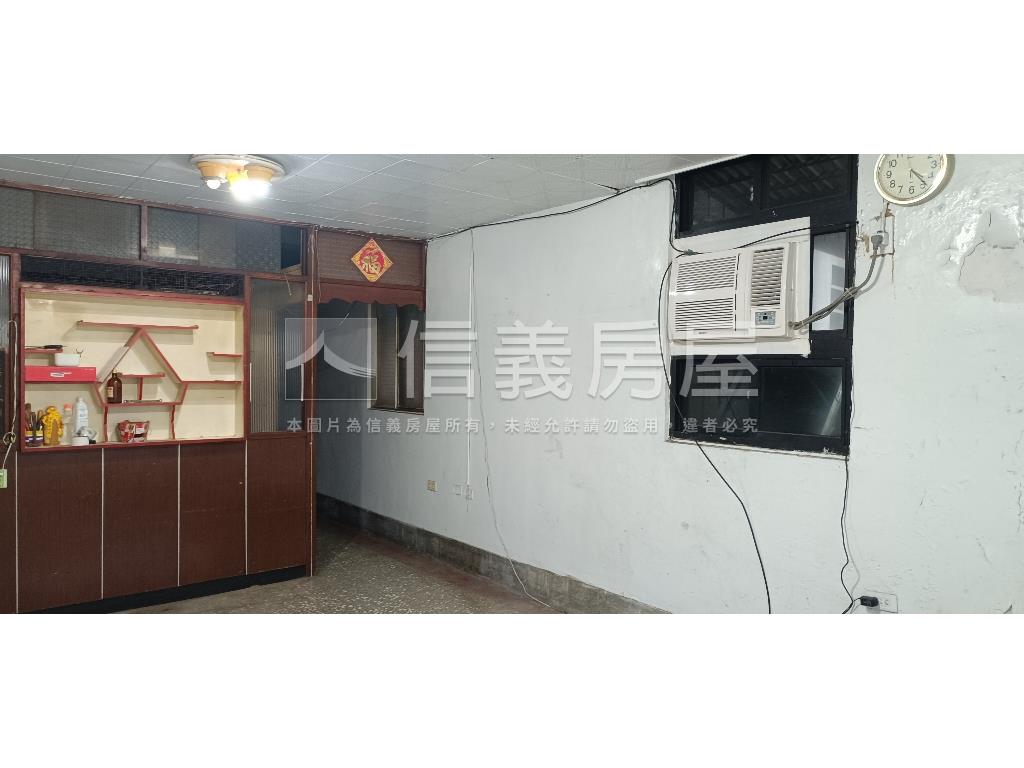 三重國小站邊間公寓頂加房屋室內格局與周邊環境