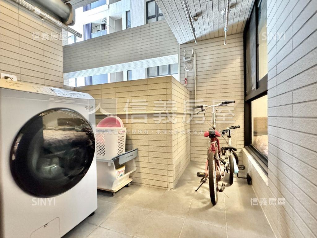 【國城ＭＲＴ】３房平車房屋室內格局與周邊環境