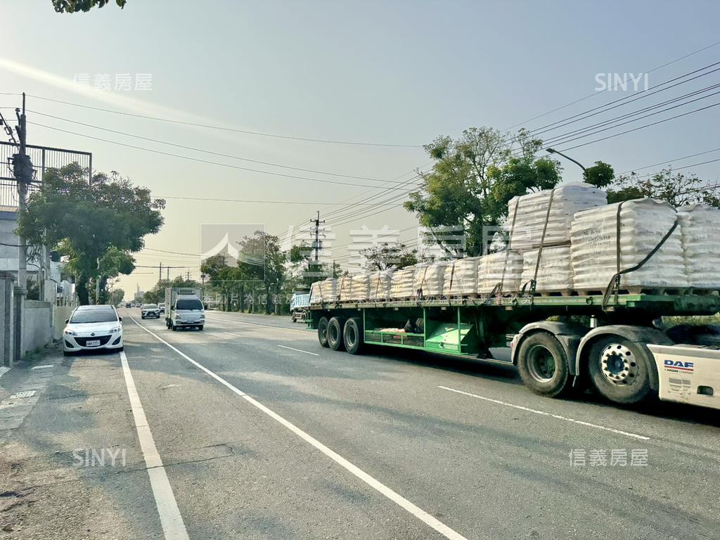 近國道１號稀有正路廠房房屋室內格局與周邊環境