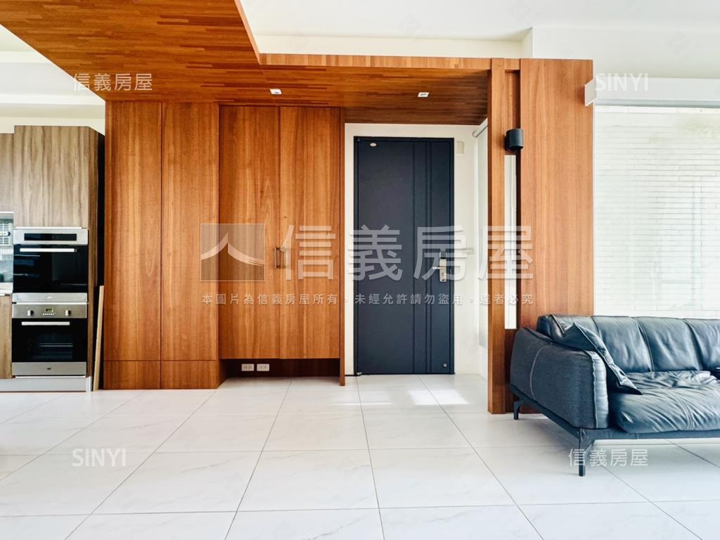 史博ＤｅＨＡＵＳ優美宅邸房屋室內格局與周邊環境