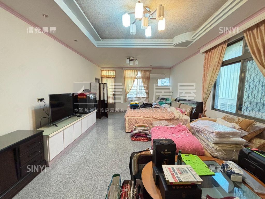 安南百坪挑高獨棟豪邸房屋室內格局與周邊環境