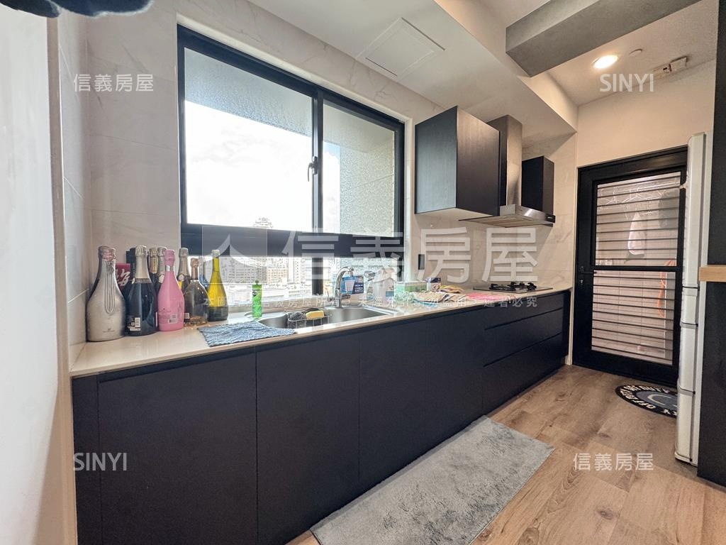 舞春秋優質高樓兩房車位房屋室內格局與周邊環境