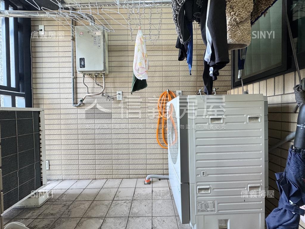 舞春秋優質高樓兩房車位房屋室內格局與周邊環境