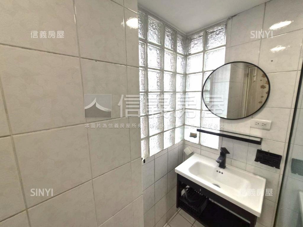 近中國醫文青美一房車位房屋室內格局與周邊環境