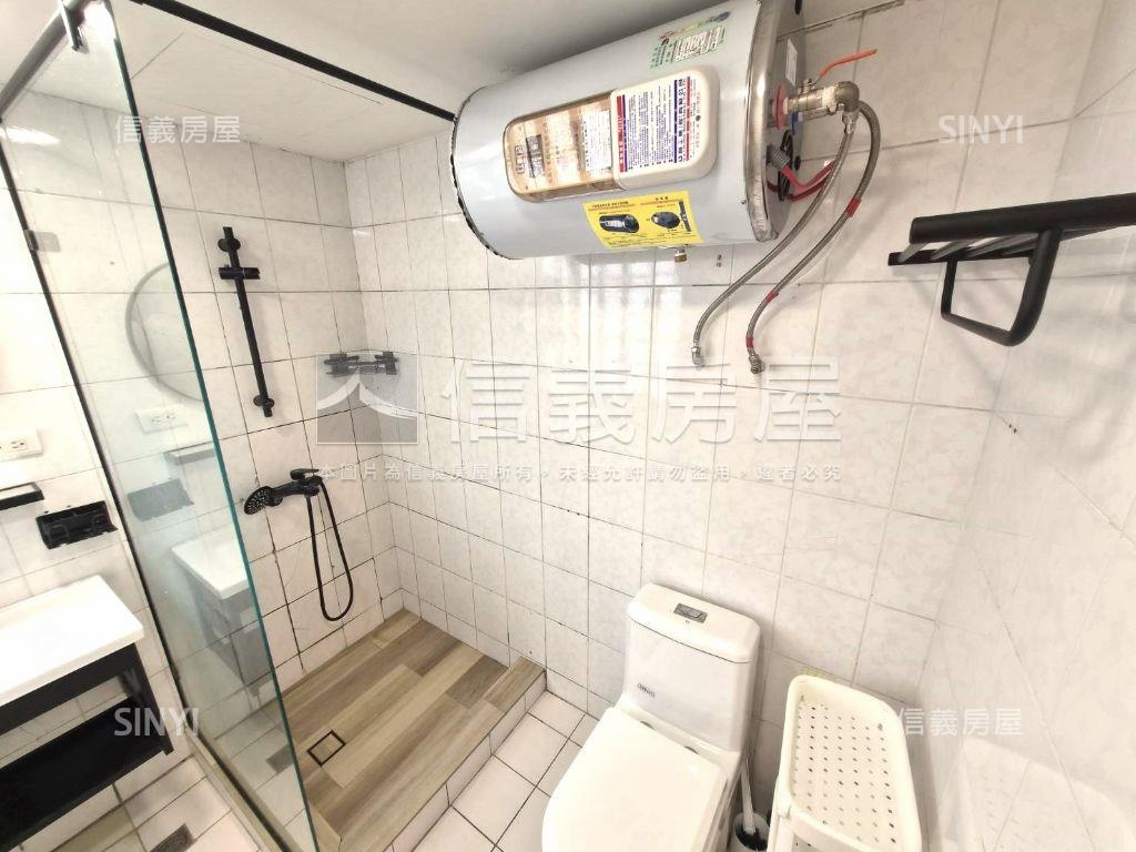 近中國醫文青美一房車位房屋室內格局與周邊環境