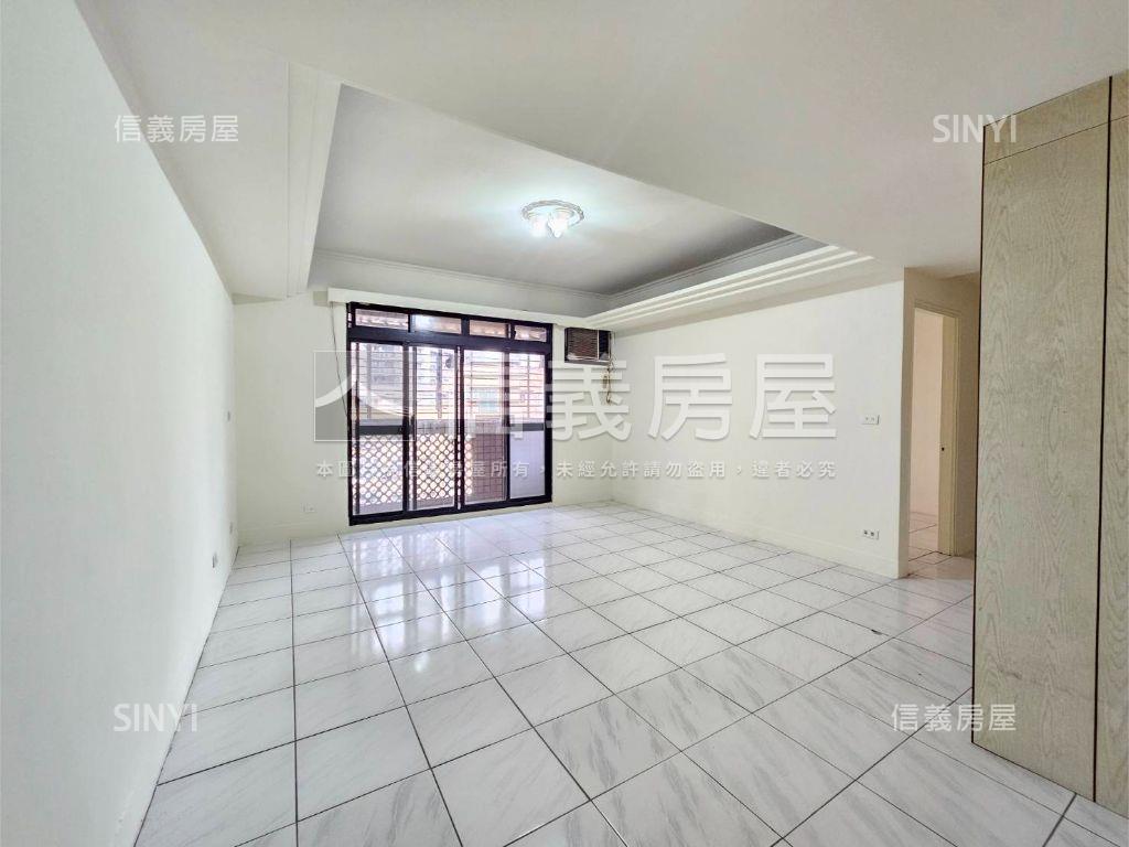 專任正三房稀有華廈房屋室內格局與周邊環境