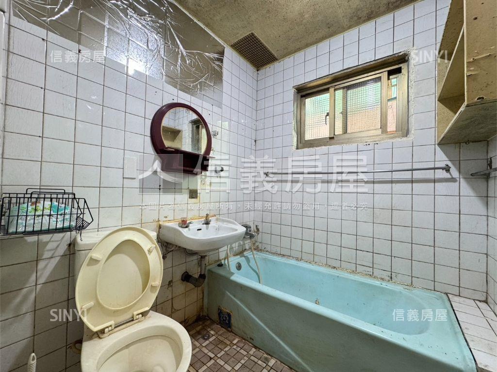 三重站大空間護膝２樓房屋室內格局與周邊環境