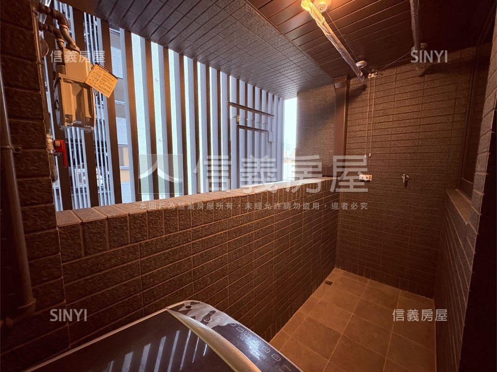 大有路三房雙車位房屋室內格局與周邊環境