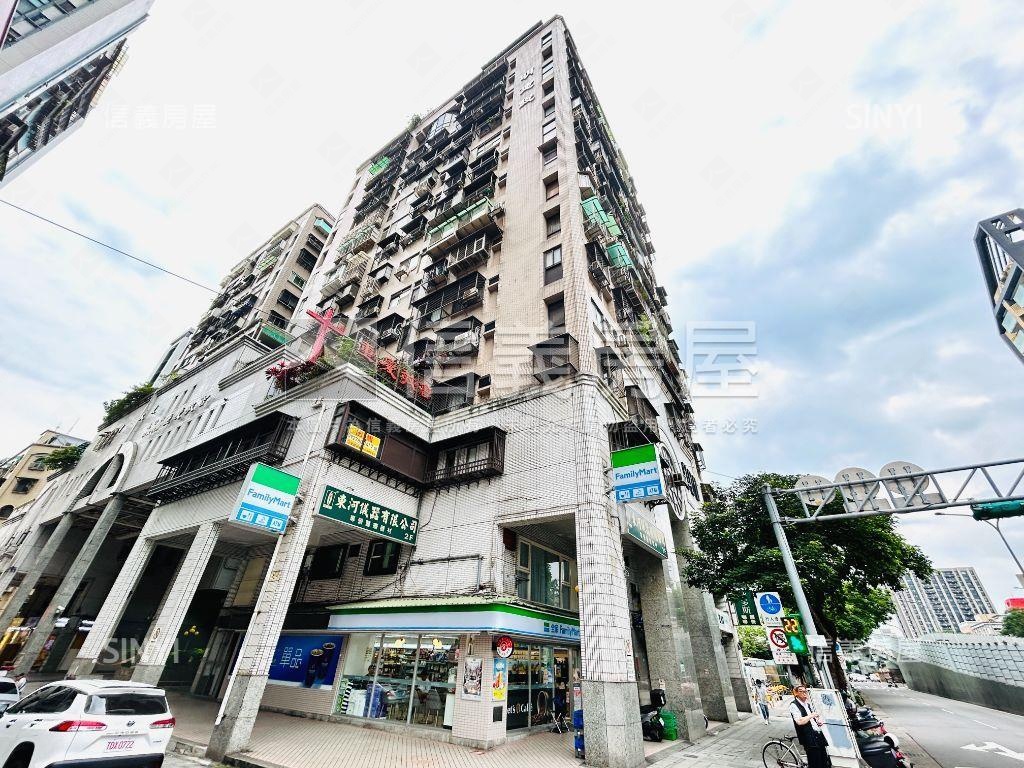 民權西路可住可辦方正好用房屋室內格局與周邊環境