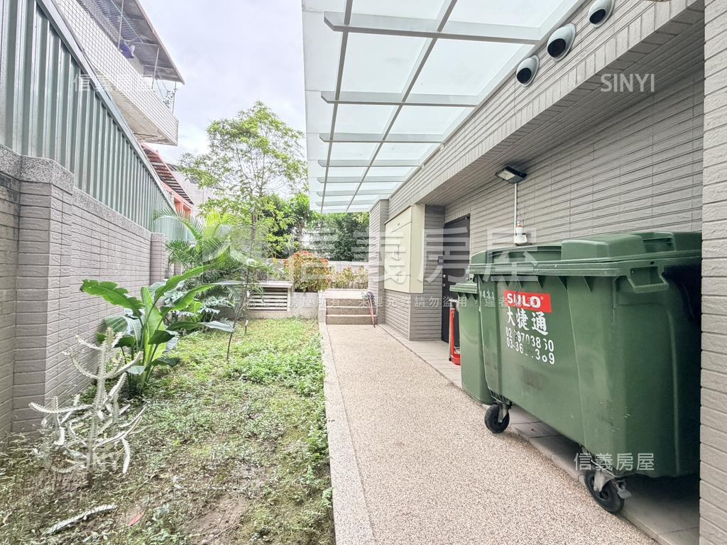 近環球三房車位房屋室內格局與周邊環境