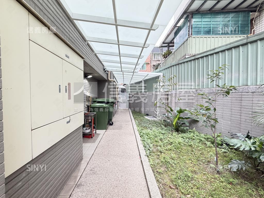 近環球三房車位房屋室內格局與周邊環境