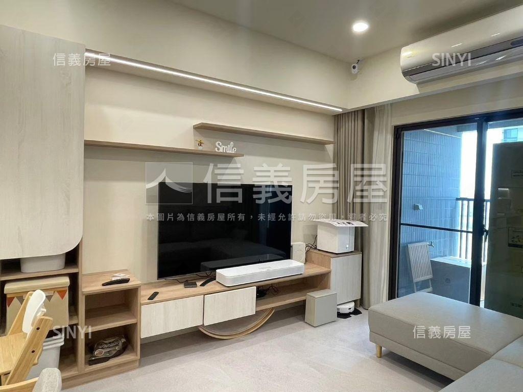 天慕２·質感成家三房平車房屋室內格局與周邊環境