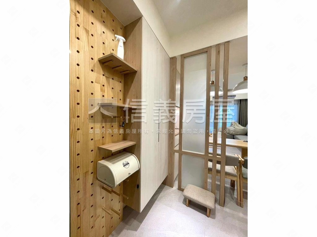 天慕２·質感成家三房平車房屋室內格局與周邊環境