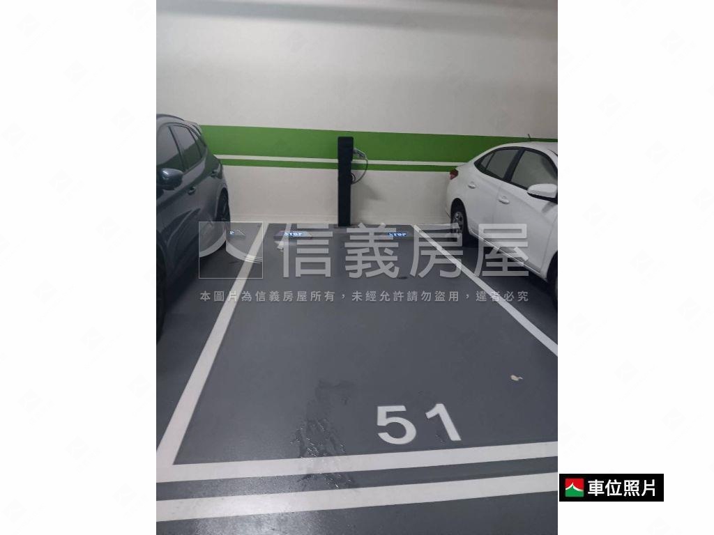 天慕２·質感成家三房平車房屋室內格局與周邊環境