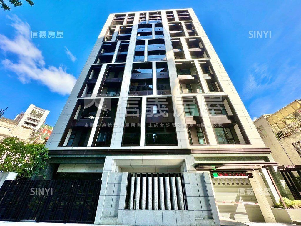 『文華麗舍』挑高時尚美宅房屋室內格局與周邊環境