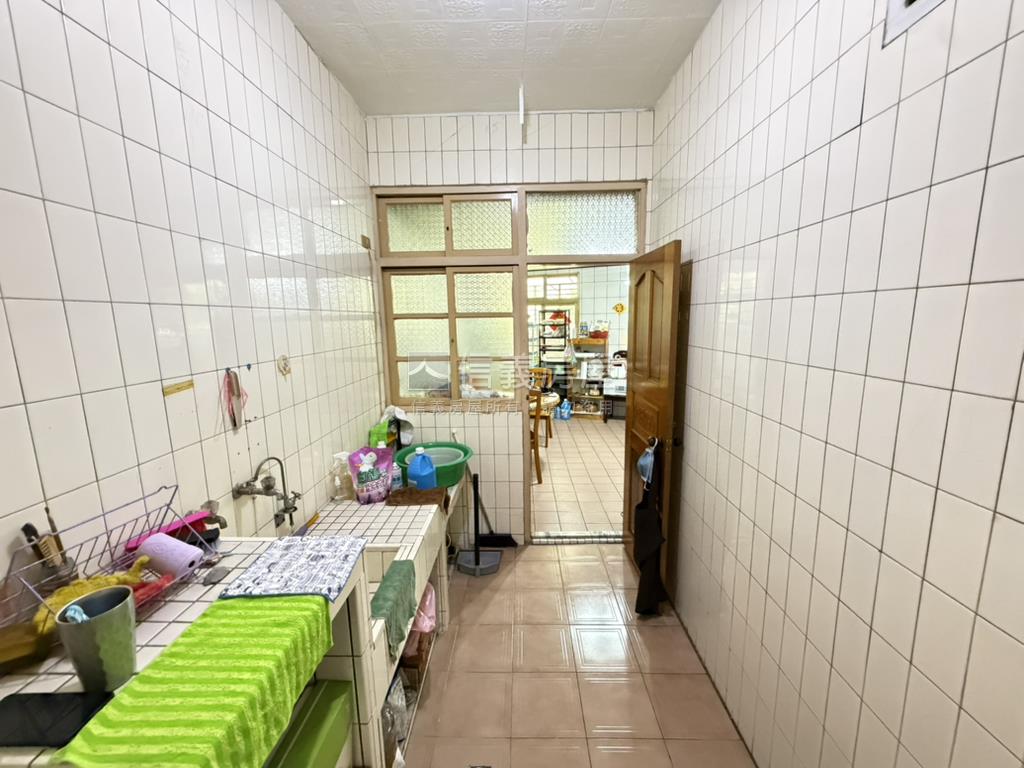 復興路大空間二樓美寓房屋室內格局與周邊環境