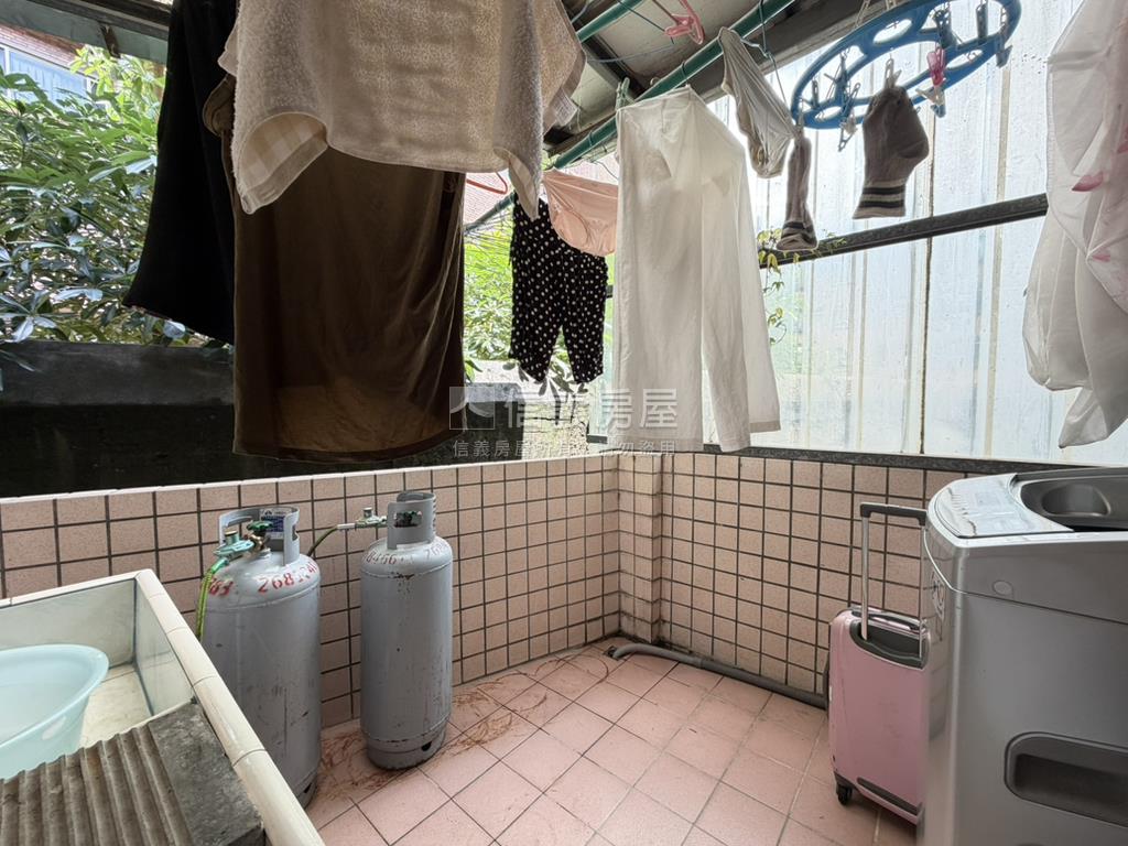 復興路大空間二樓美寓房屋室內格局與周邊環境