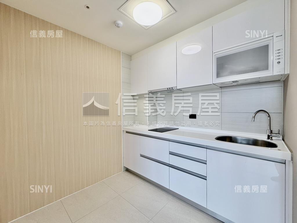 板橋車站景觀裝潢２房車位房屋室內格局與周邊環境