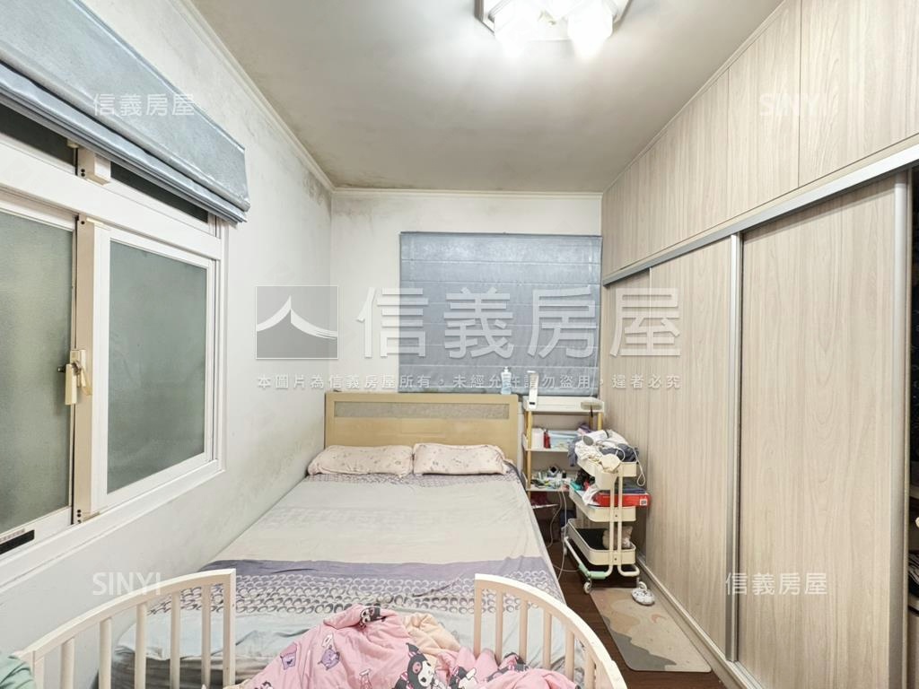 博愛學區坐北朝南一樓房屋室內格局與周邊環境