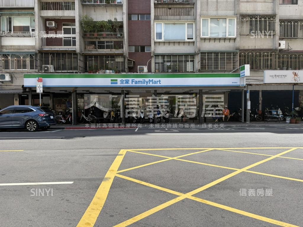 博愛學區坐北朝南一樓房屋室內格局與周邊環境