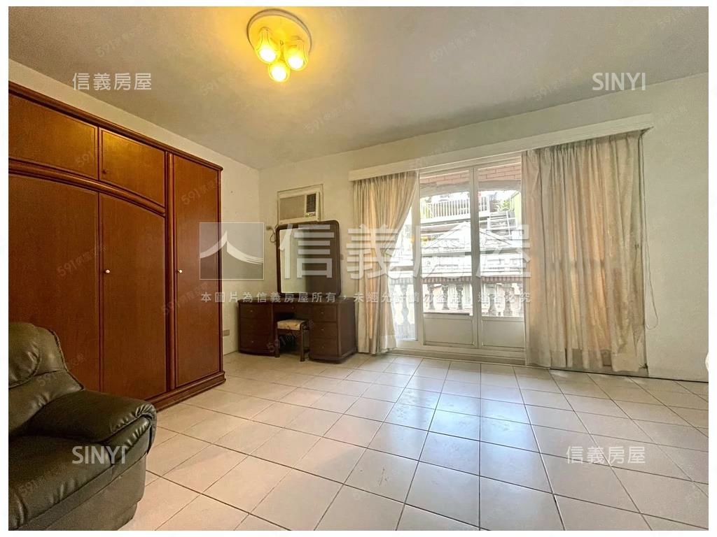 伯五代前段優質上疊房屋室內格局與周邊環境