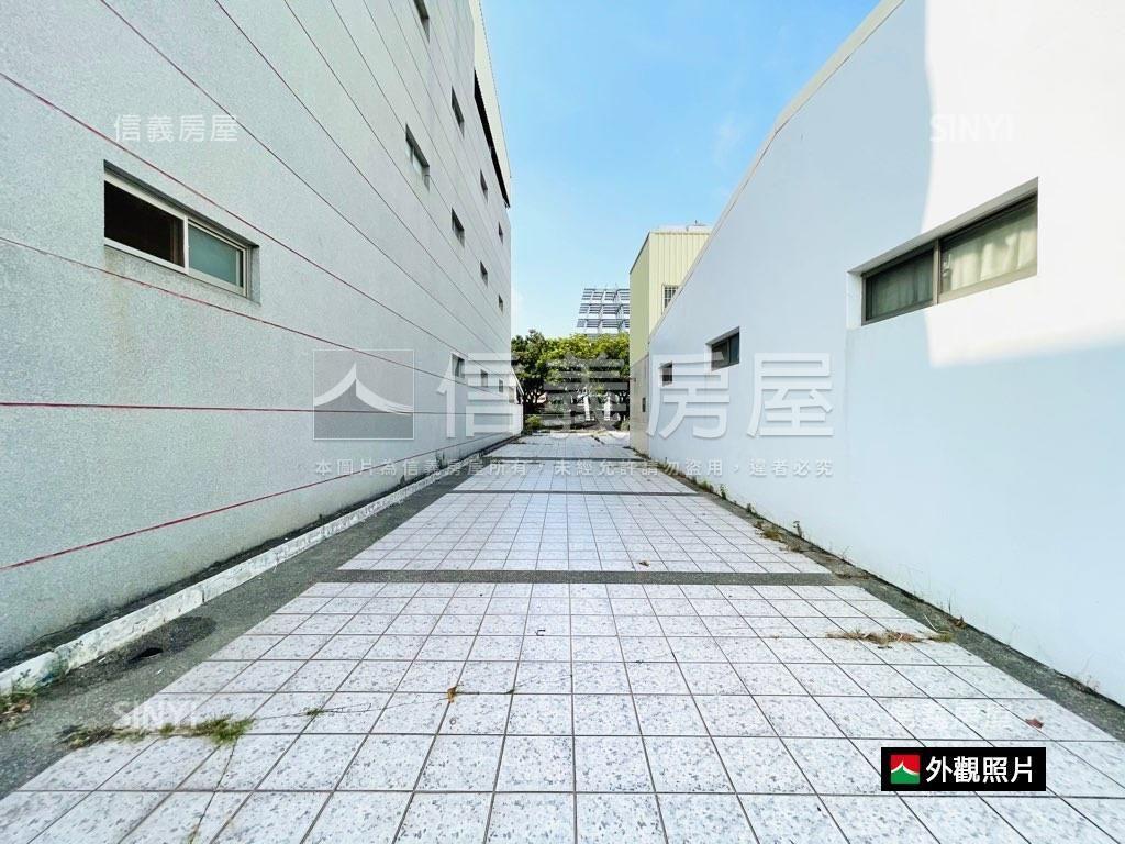 新營夜市旁前後臨路美地房屋室內格局與周邊環境