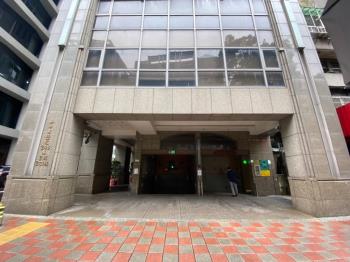 師大林園車位須跟房買