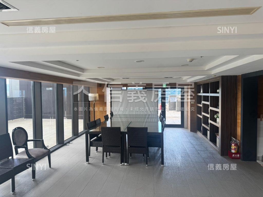 新莊頭前三角店王房屋室內格局與周邊環境
