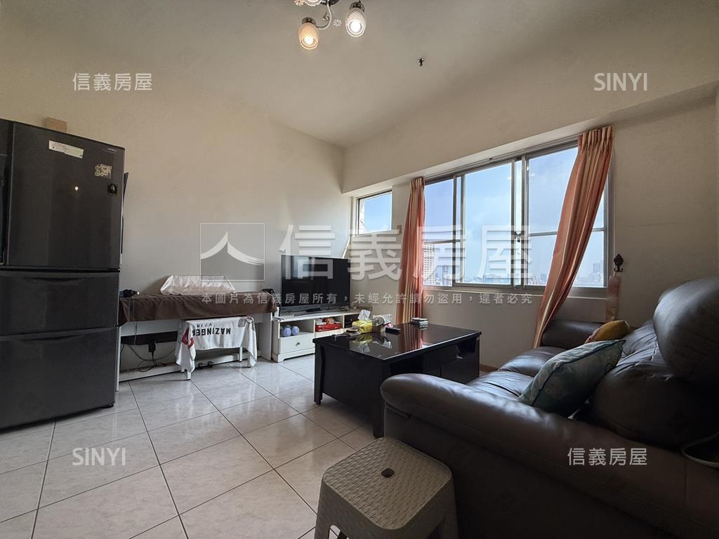 亞灣區單身貴族精美套房房屋室內格局與周邊環境