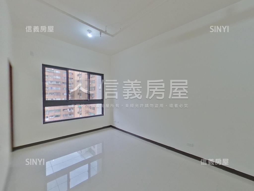 皇翔泱美近雙捷運大兩房房屋室內格局與周邊環境
