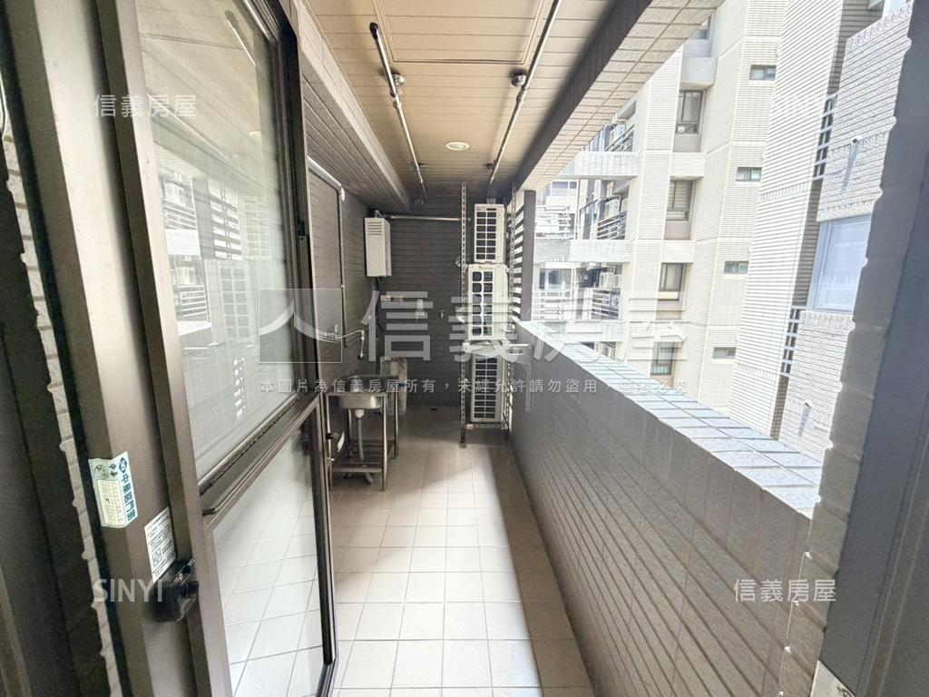 將捷好美麗山景３房＋車位房屋室內格局與周邊環境