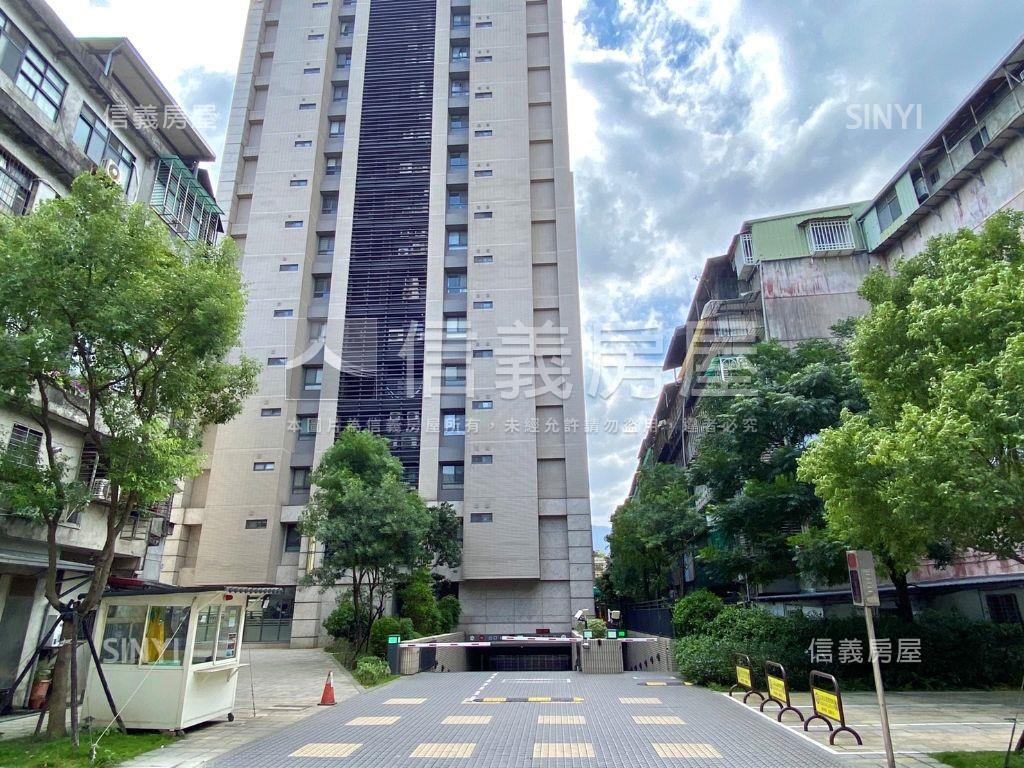 將捷好美麗山景３房＋車位房屋室內格局與周邊環境