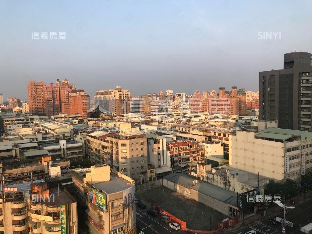 輕屋齡高樓景觀四房平車房屋室內格局與周邊環境