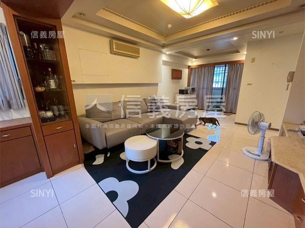 新接案陽光綠郡三房附車位房屋室內格局與周邊環境