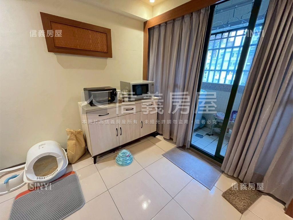 新接案陽光綠郡三房附車位房屋室內格局與周邊環境