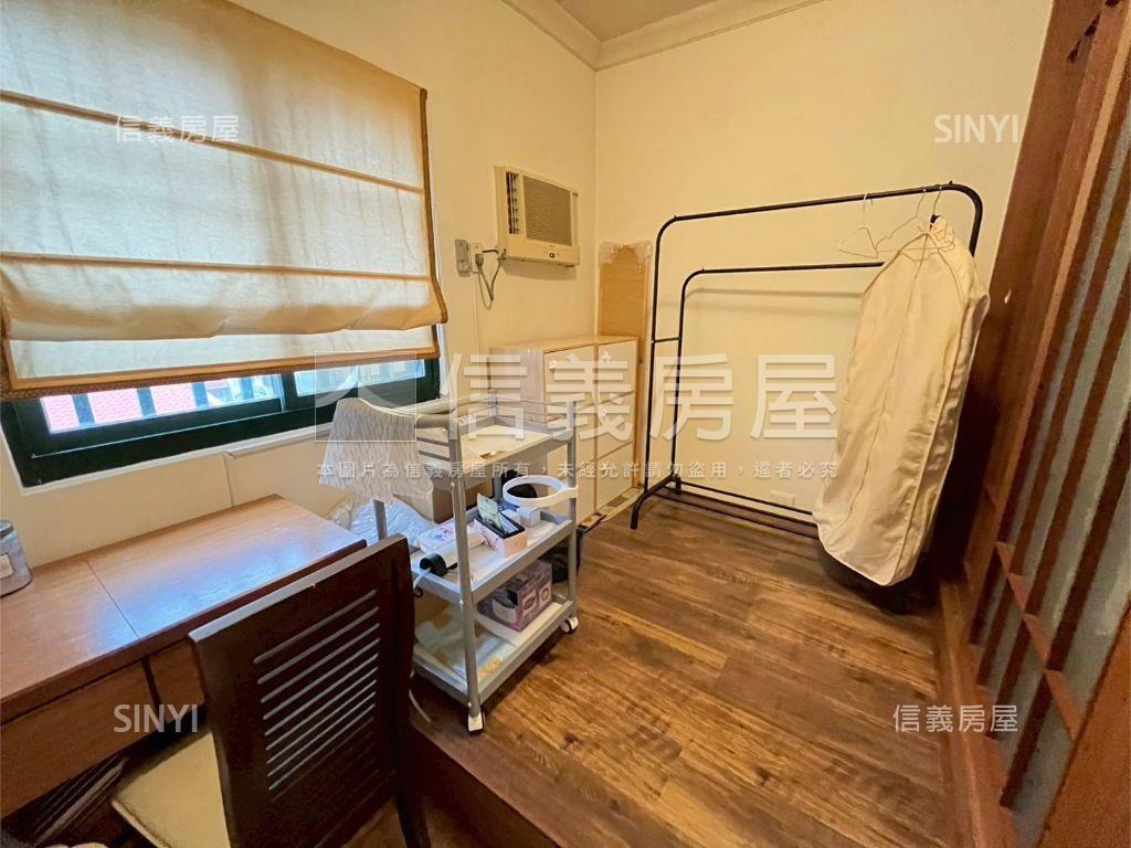 新接案陽光綠郡三房附車位房屋室內格局與周邊環境