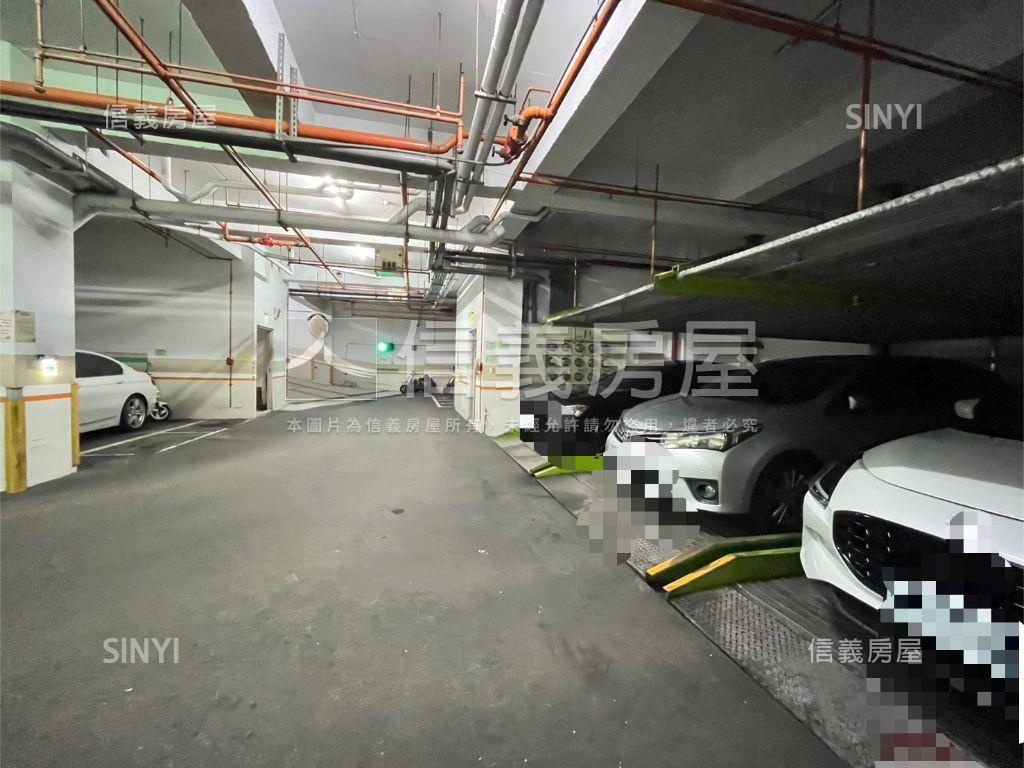 新接案陽光綠郡三房附車位房屋室內格局與周邊環境