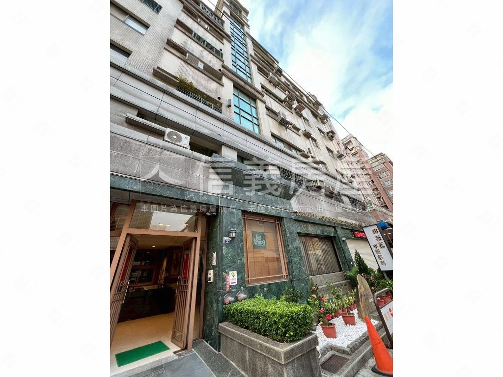 新接案陽光綠郡三房附車位房屋室內格局與周邊環境