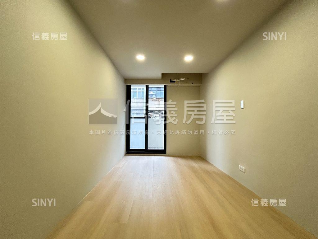 民族雅緻公寓二樓房屋室內格局與周邊環境