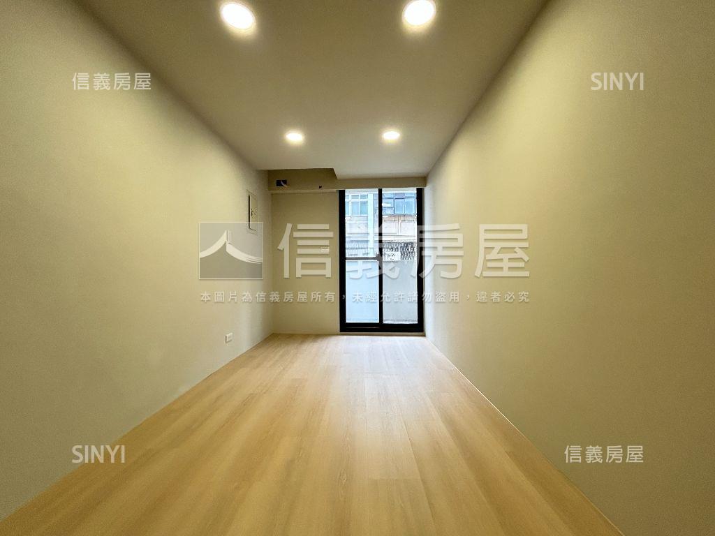 民族雅緻公寓二樓房屋室內格局與周邊環境