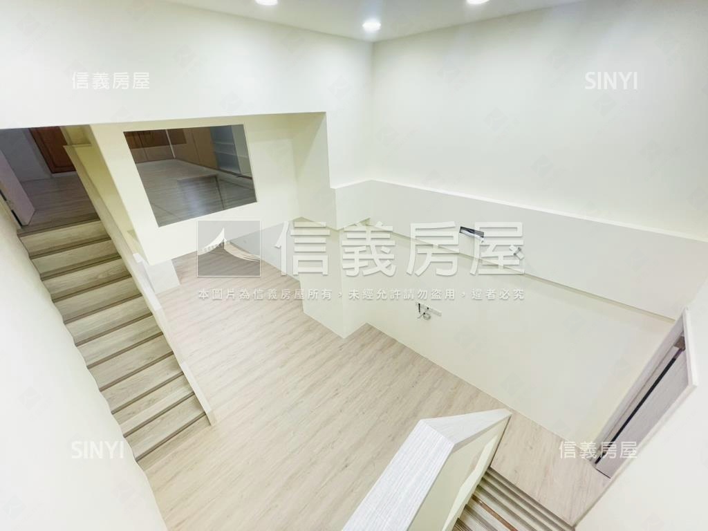 永安捷運挑高空間房屋室內格局與周邊環境