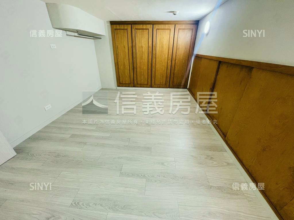 永安捷運挑高空間房屋室內格局與周邊環境
