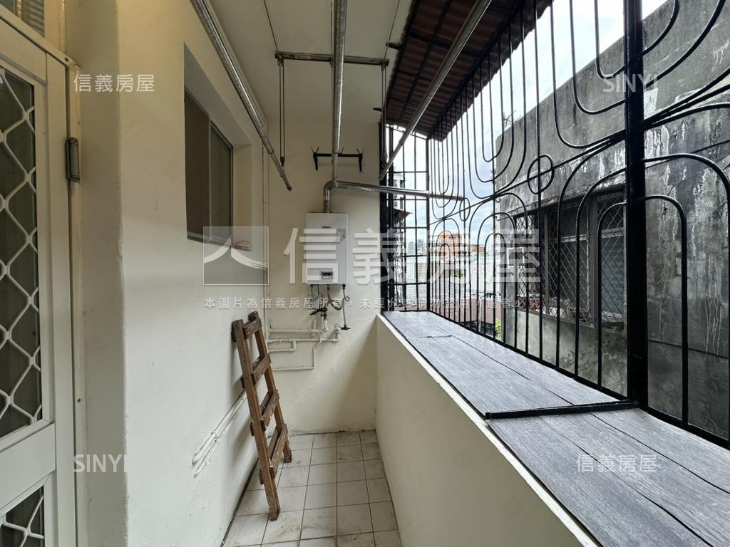 士東忠誠有未來性雅寓房屋室內格局與周邊環境