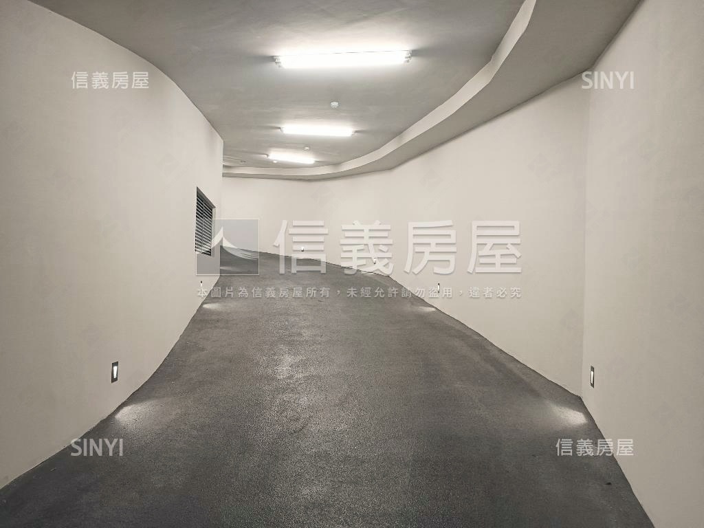 大直紅點高樓邊間Ｄ房屋室內格局與周邊環境